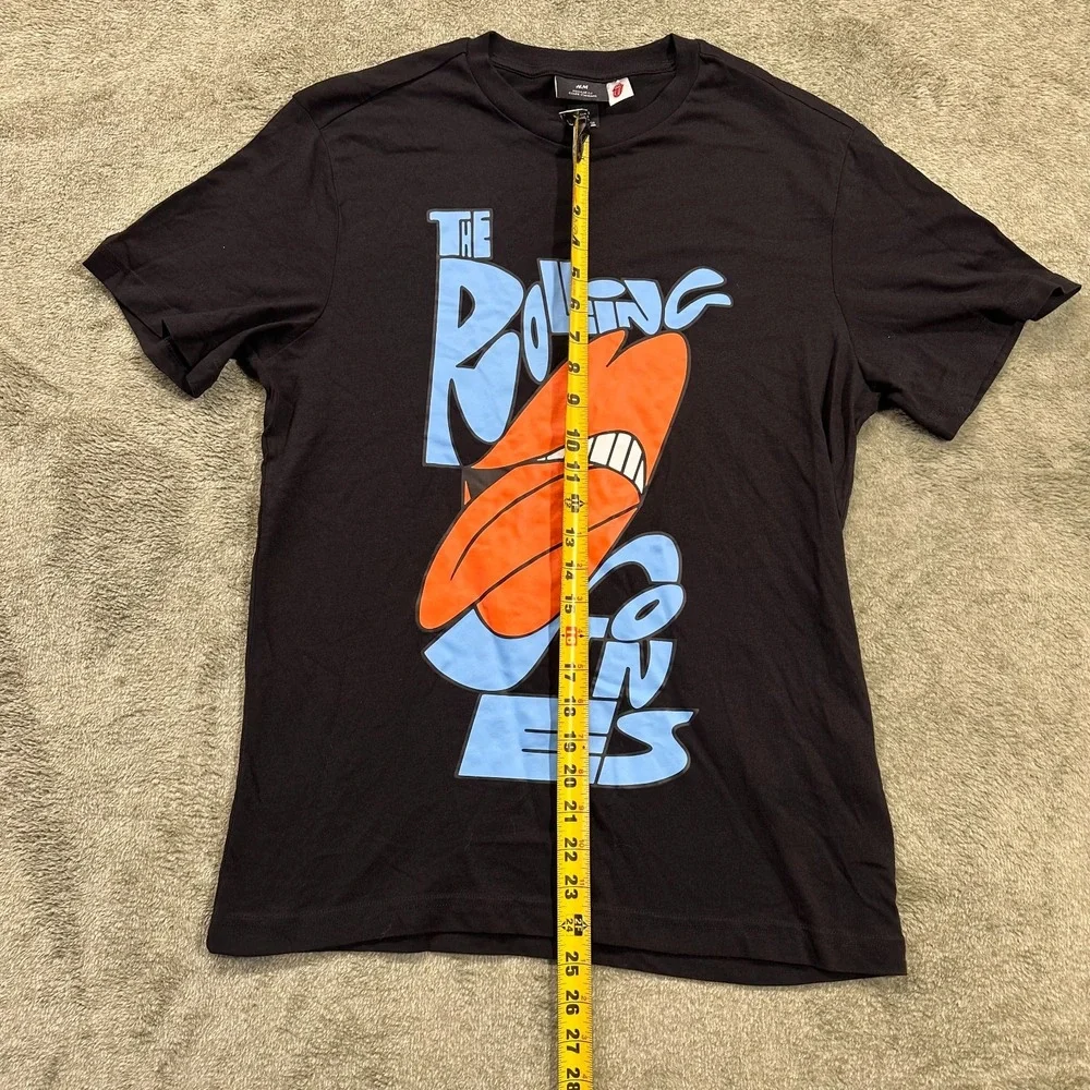 H&M Rolling Stones, unisex size small, NWOT, band tee‎